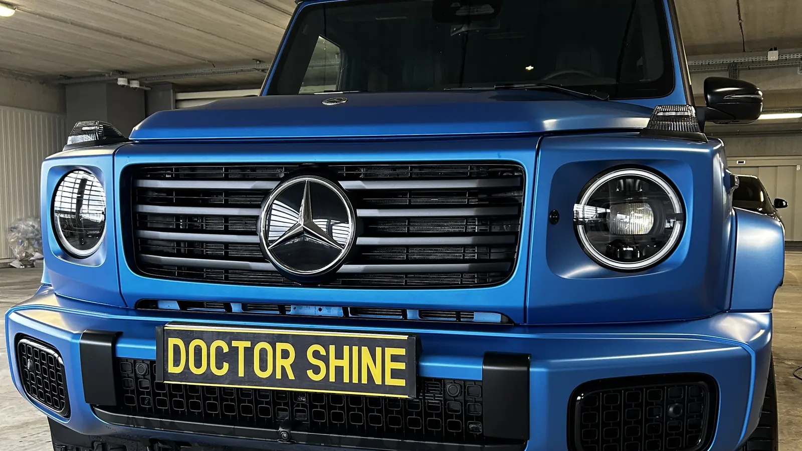 Mercedes Classe G bleue — Doctor Shine, nettoyage auto à domicile