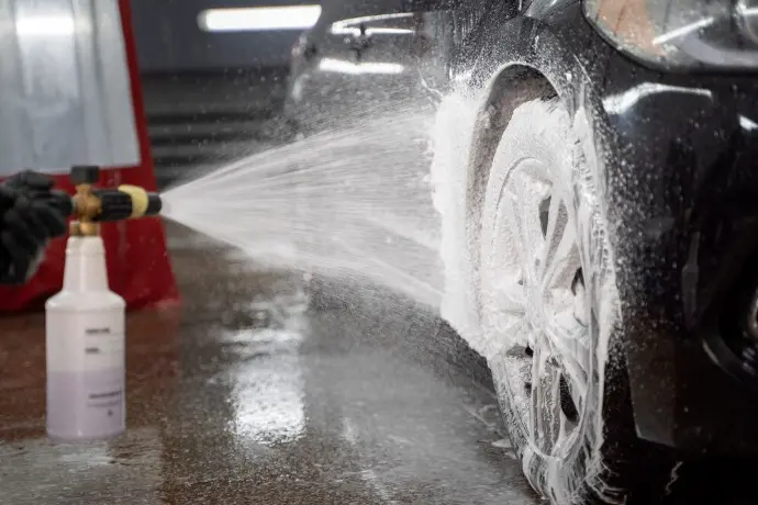 Lavage de carrosserie à Saint-Genis-Laval