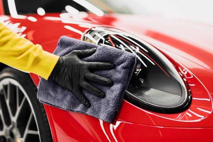 microfibre pour nettoyage de carrosserie avec polymere